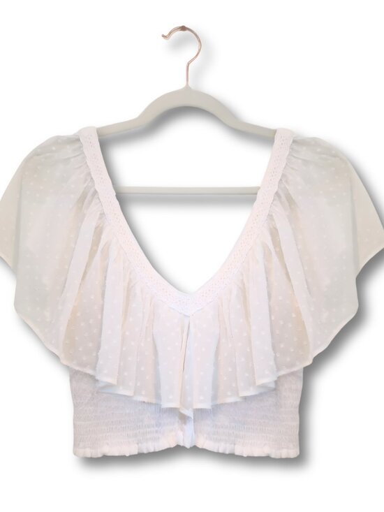 Forever 21 Tops - Forever 21 ruffle crop top